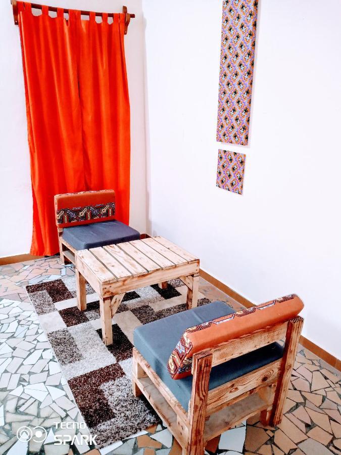 Akwa Guesthouse Cotonou Bagian luar foto