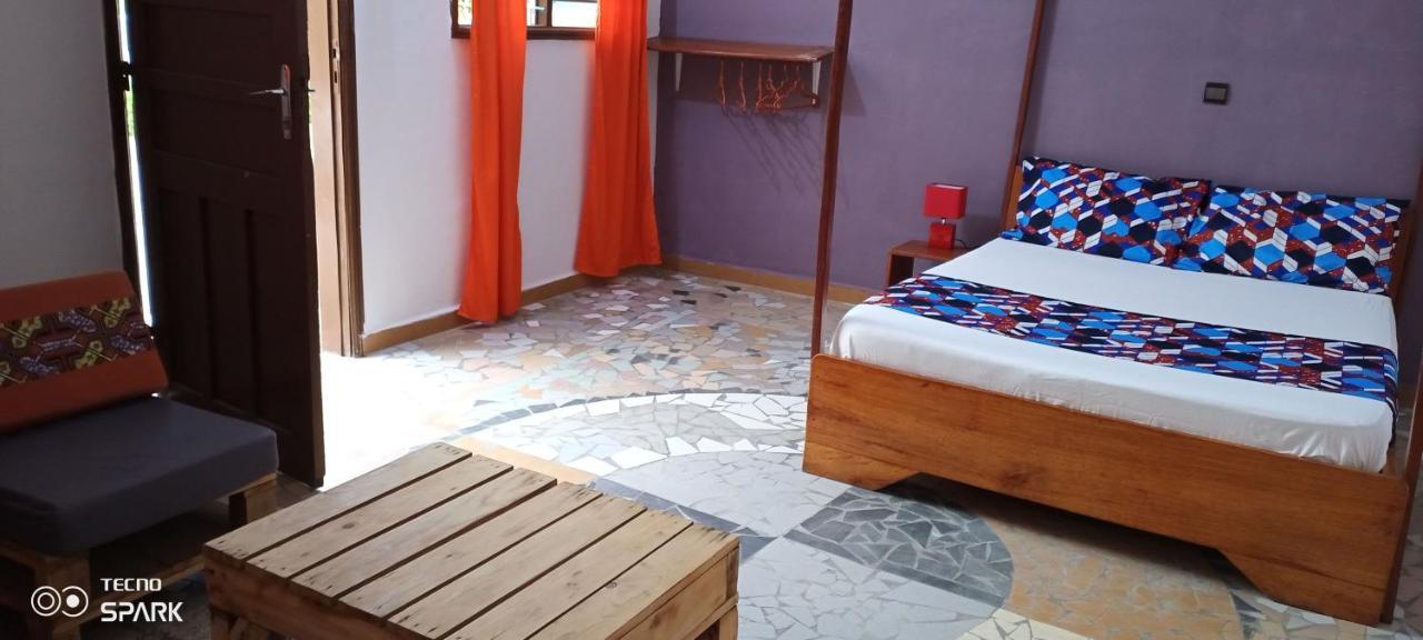 Akwa Guesthouse Cotonou Bagian luar foto